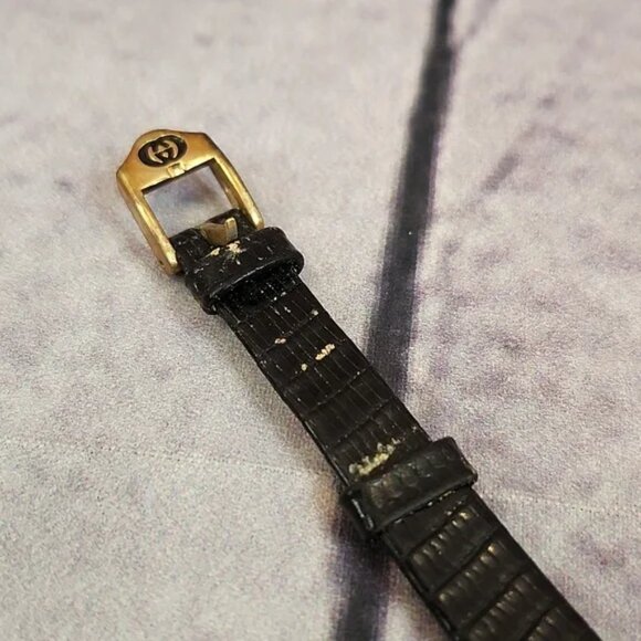 Vintage Women's Gucci Watch - Picture 7 of 7